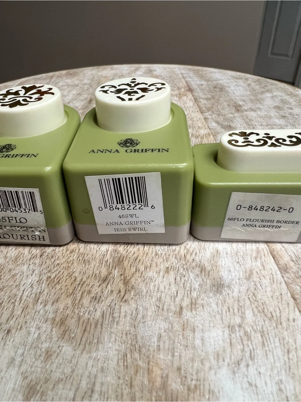 Anna Griffin Green Decorative Paper Punch Set - 4 Piece